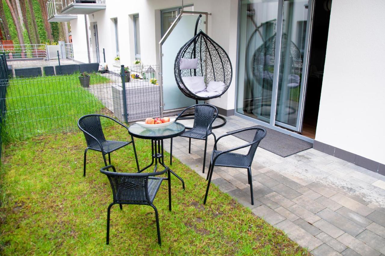 Apartament Ikar - 2 Pokojowy Przy Morzu Z Wlasnym Ogrodkiem Pobierowo Exterior photo