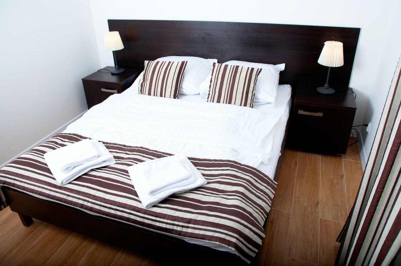 Apartament Ikar - 2 Pokojowy Przy Morzu Z Wlasnym Ogrodkiem Pobierowo Exterior photo